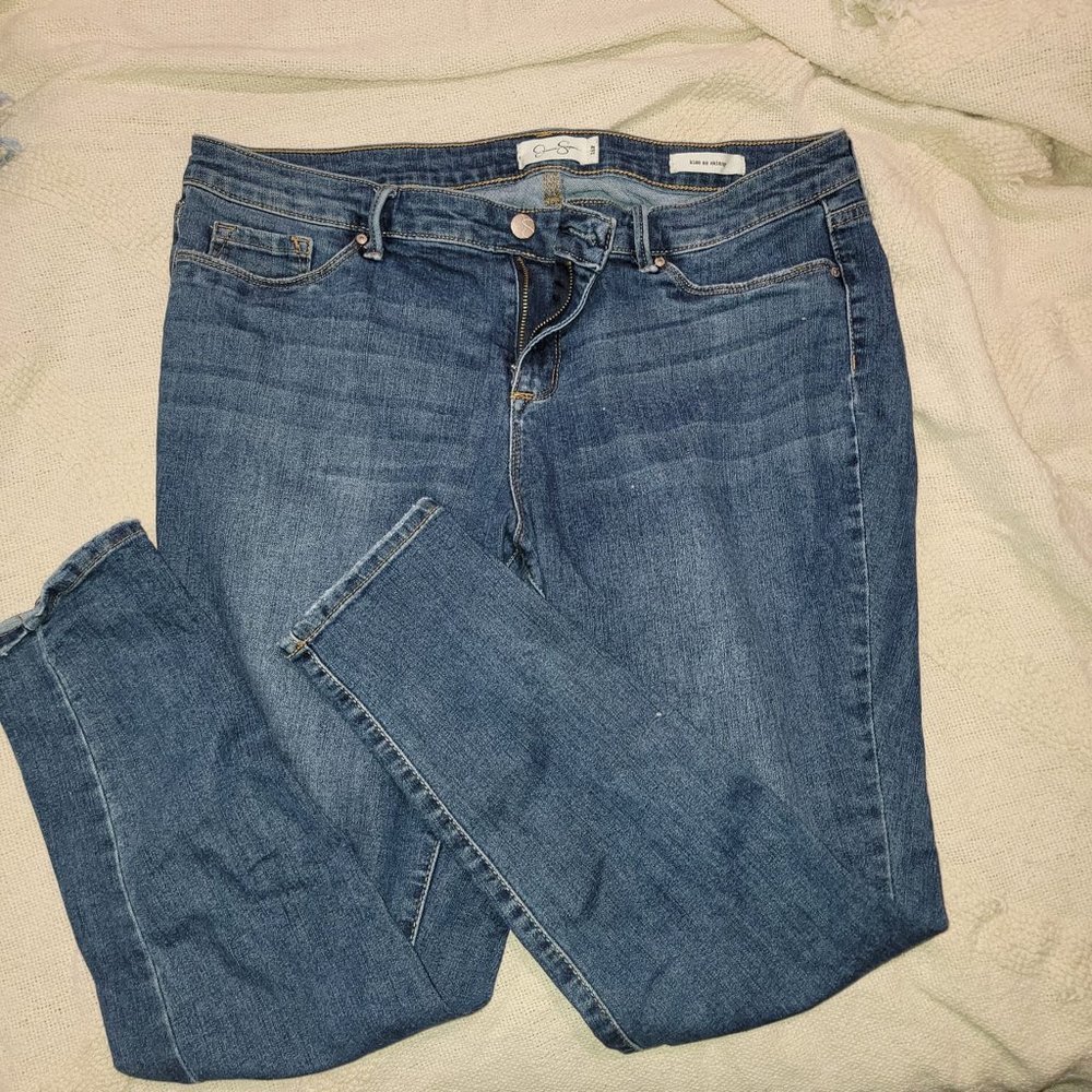 Blue Jeans Size 16P (Kiss Me Skinny)